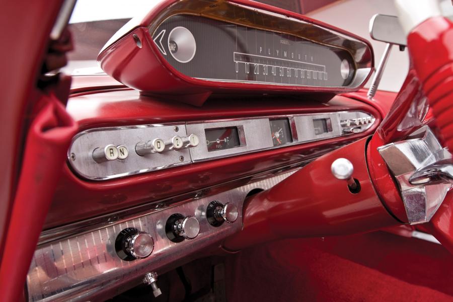 Plymouth Fury Convertible 1960 года  (фото 6 из 51)